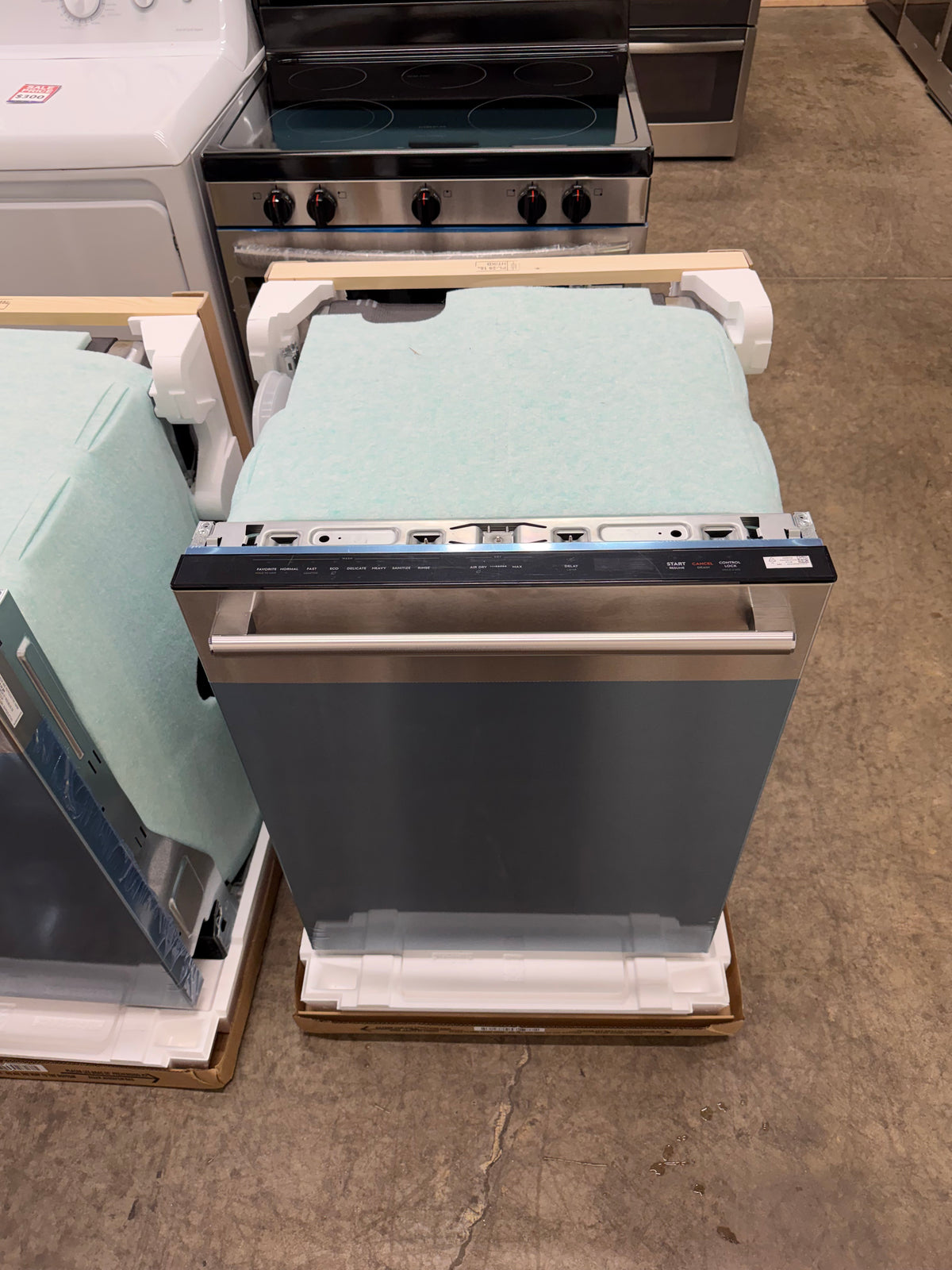 Electrolux EDSH4944CS0A New 24” Built-In Stainless Steel Dishwasher