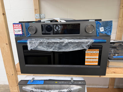 KitchenAid - 1.4 Cu. Ft. Built-In Microwave with Air Fry
