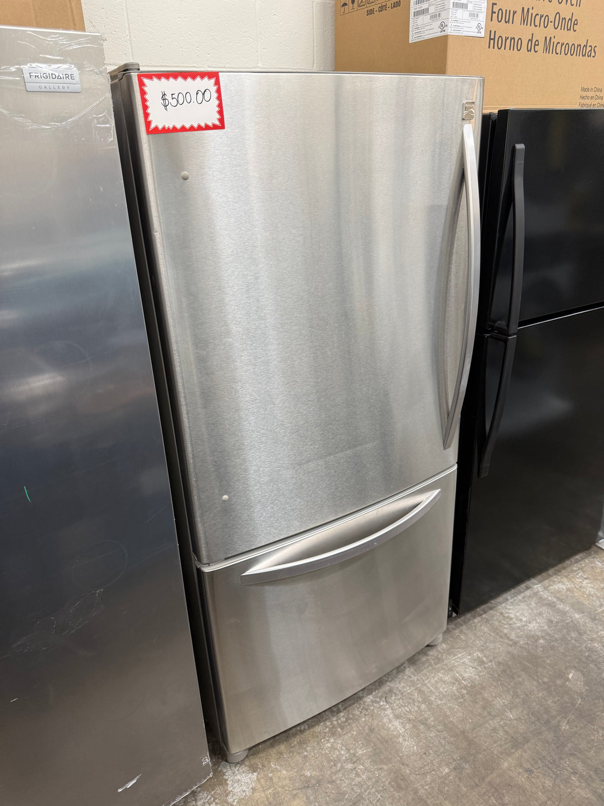 Kenmore Bottom-Freezer Refrigerator – 795.76203.901