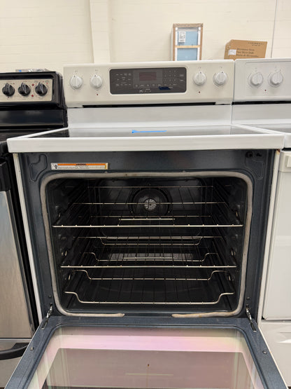 KitchenAid KERS202BWH0 Used 30” Freestanding Electric Convection Range